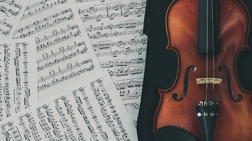 violin with score